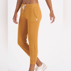 Vuori Women's Soft Halo Performance Joggers In Heather Mustard Yellow
